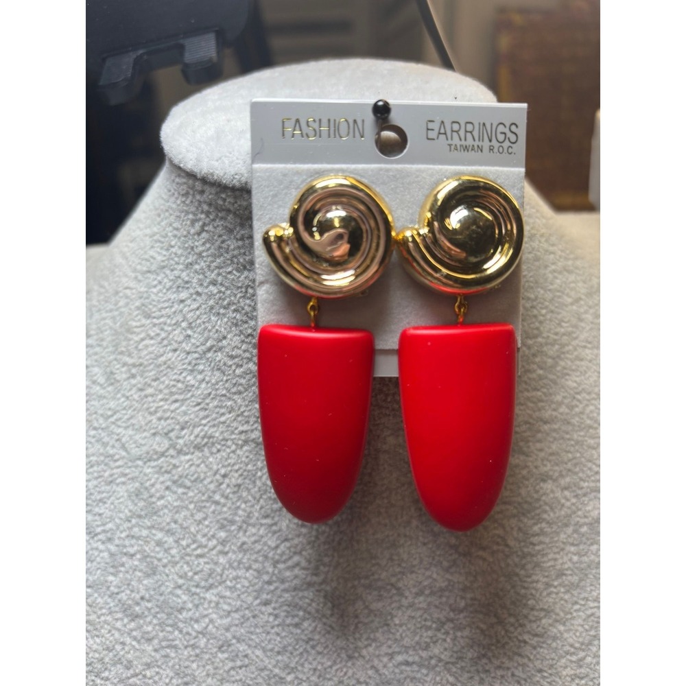#11. Spiral Top Elongated Red Drop Earrings